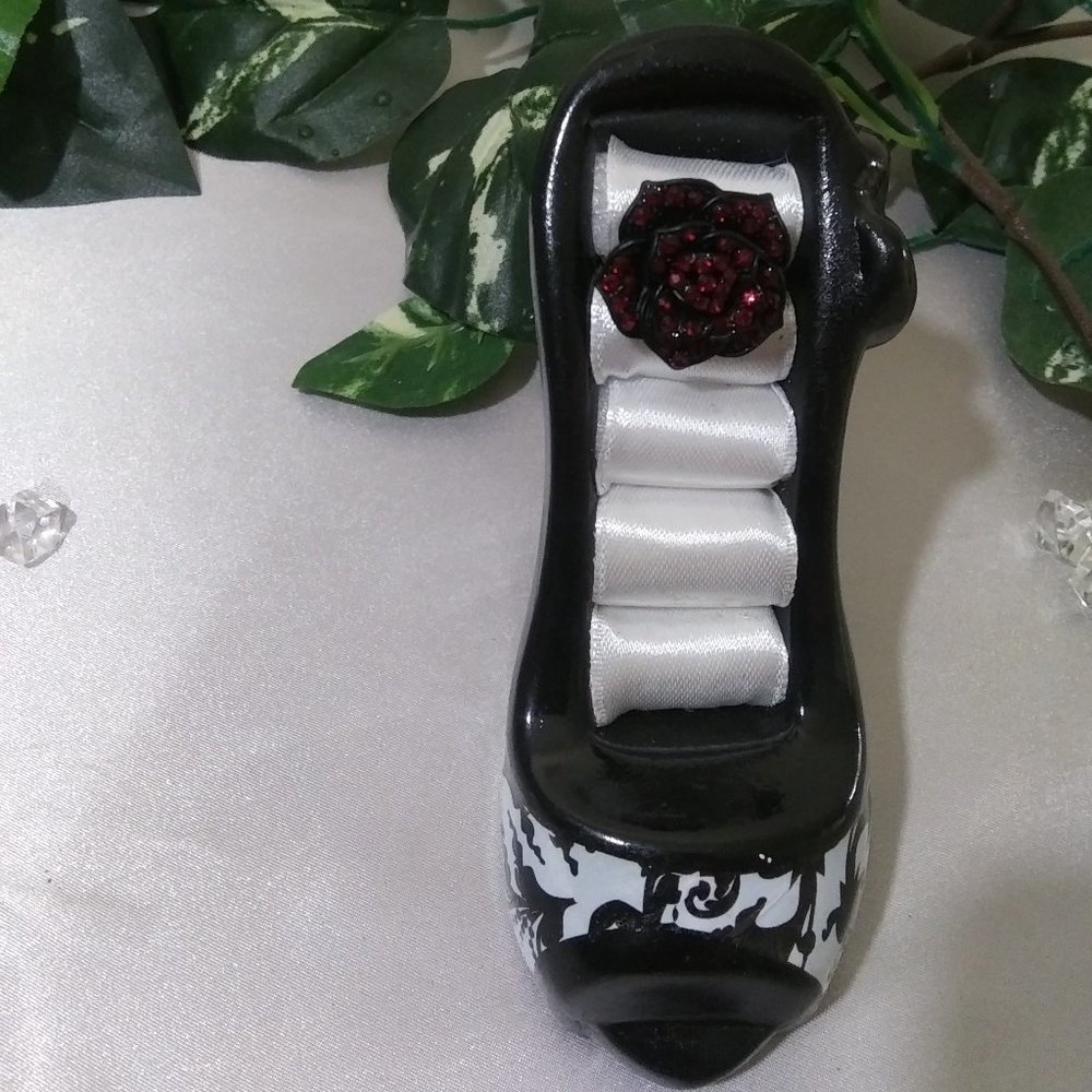 Rose with Red Gemstones Ring
